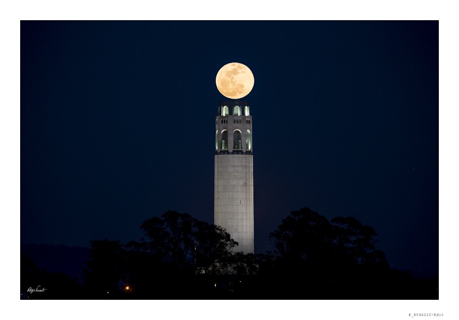 March Full moon: over the Coit Tower RV46222 Edit 910x634